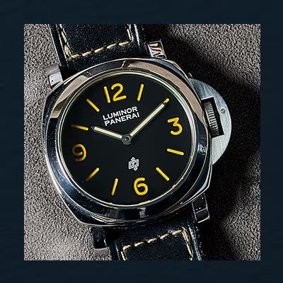 1993년 첫 민간 컬렉션의 44mm 루미노르 '로고' / 출처: 에스콰이어 코리아