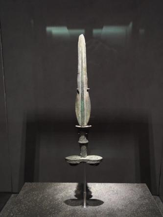 비파형 동검·명도전·고조선의 토기·제사장의 화려한 청동기 / 국립중앙박물관 선사·고대관