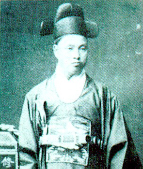 사건 이후 성립한 김홍집 내각의 수반 김홍집 / 국사편찬위원회 우리역사넷