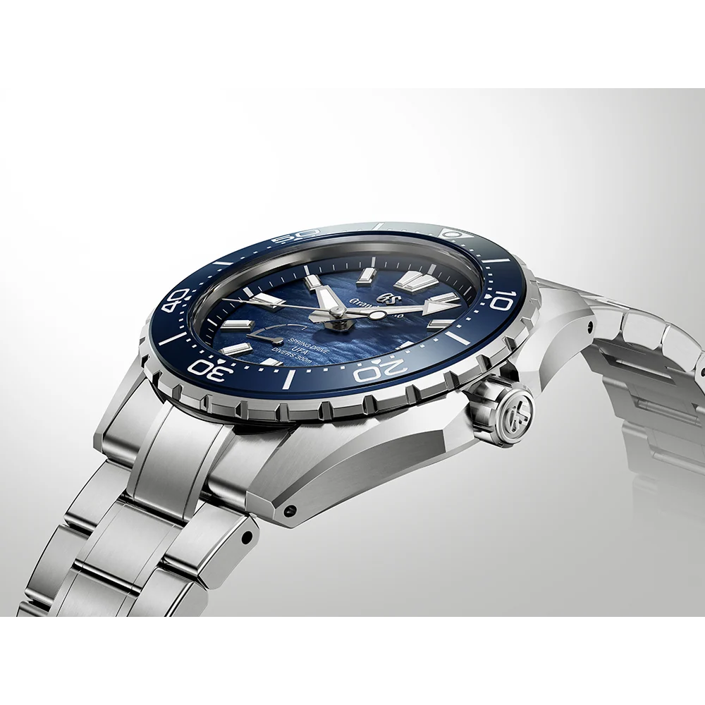 SLGB023 측면 제품 컷 / 출처: Grand Seiko