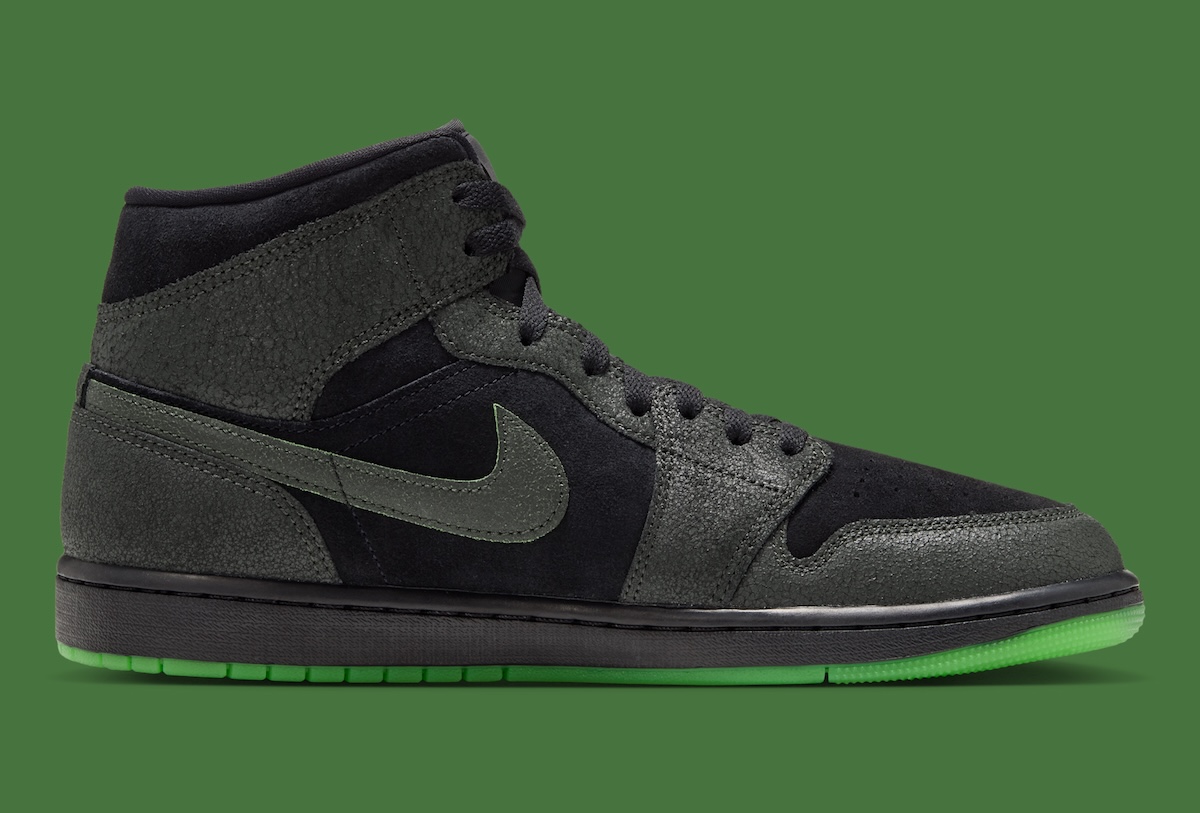 야광 밑창·XXIII 스티치·텅 점프맨 디테일 / 출처: Sneaker Bar Detroit